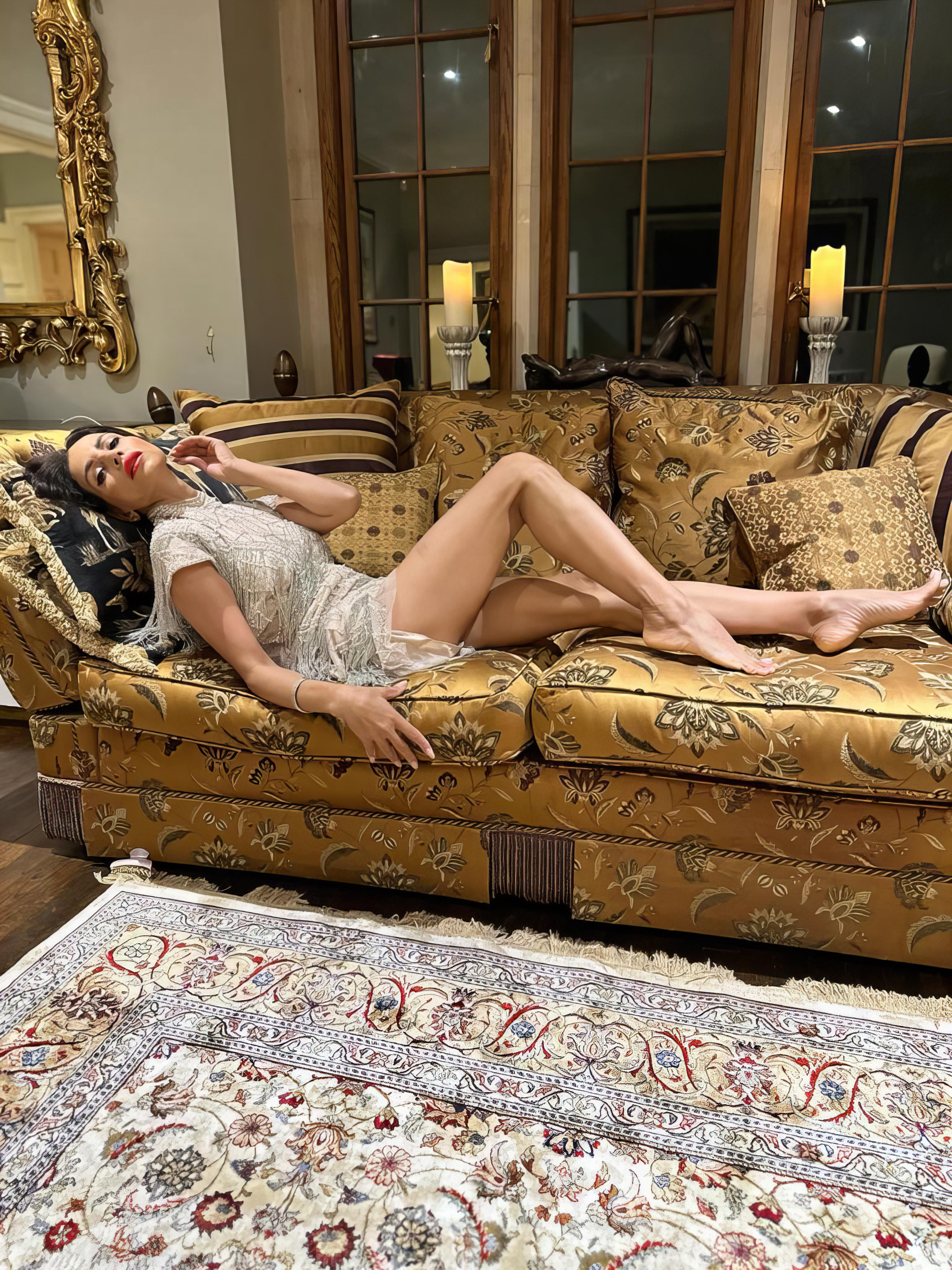 Niloo - PRADA, DIOR, … Private shooting England - Photo 0